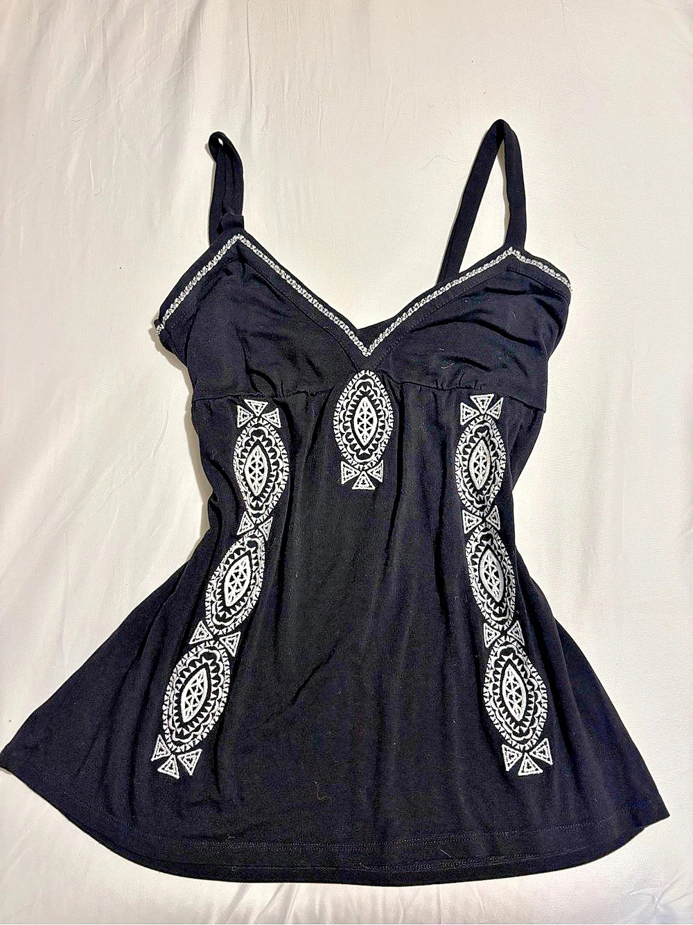 INC International Concepts Geometric Embroidered Tank in Black & White Size